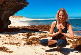Sarah Powers – Insight Yoga